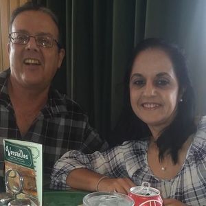 Meet your Posher, Elvira maria